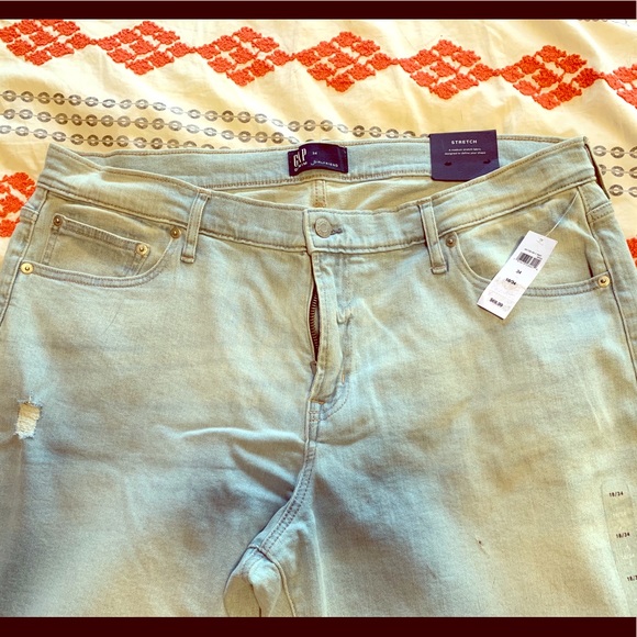 Plus Gap Girlfriend Jeans- NWT - Picture 1 of 8